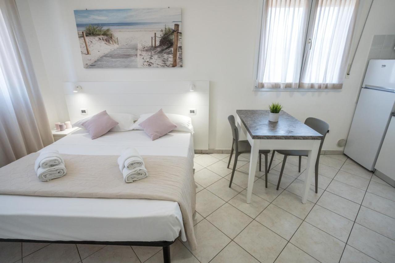 Rimini Bay Suites&Residence Exteriér fotografie