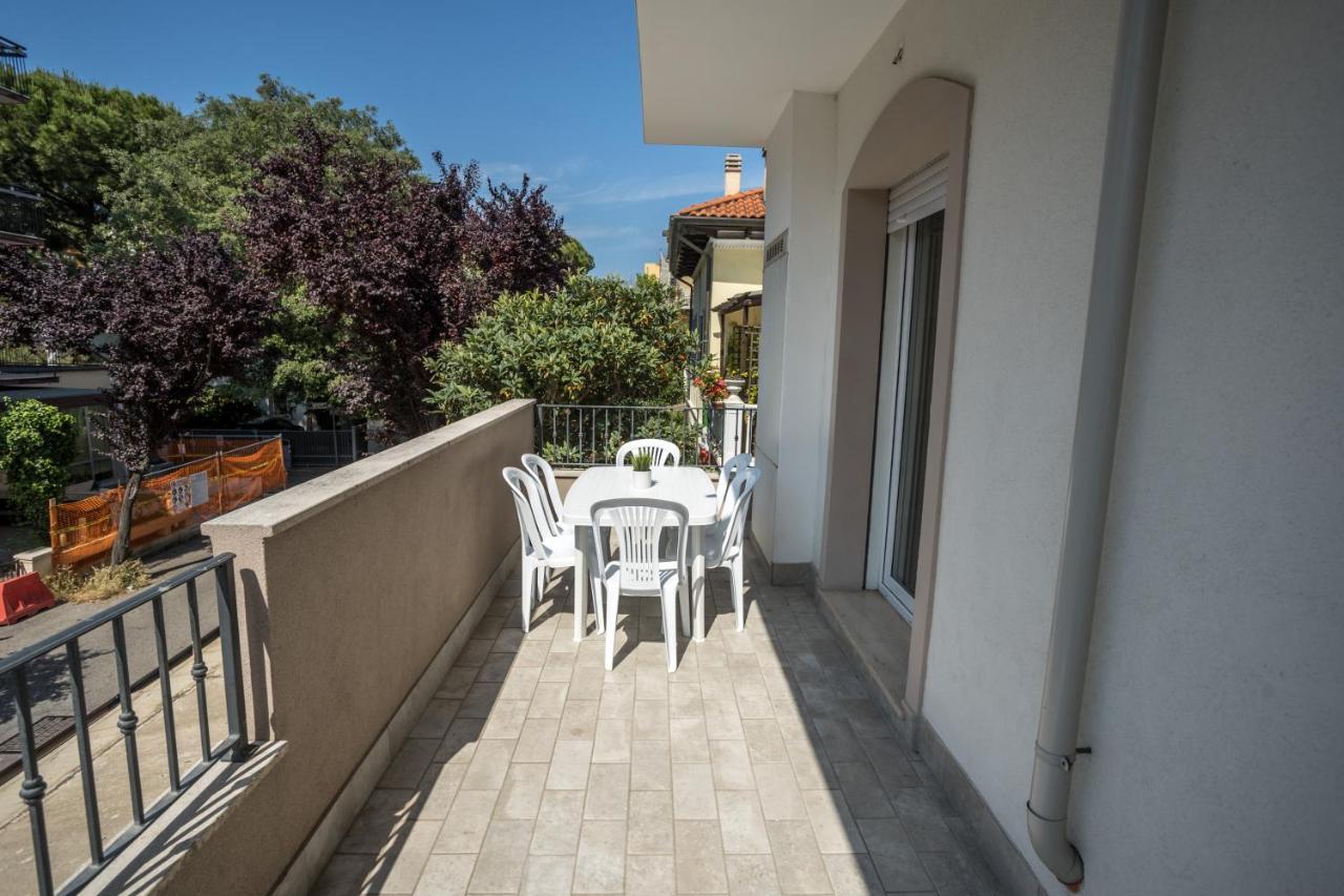 Rimini Bay Suites&Residence Exteriér fotografie