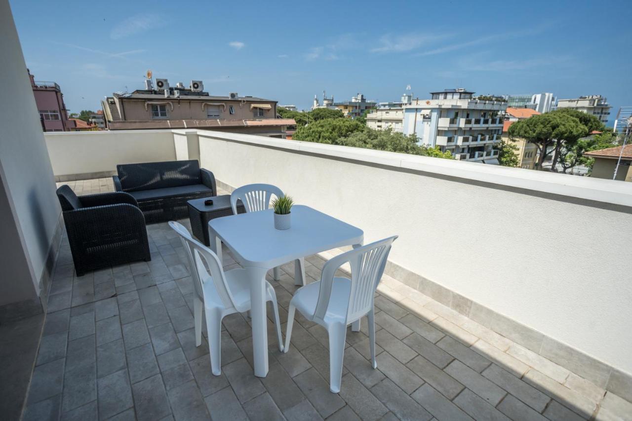 Rimini Bay Suites&Residence Exteriér fotografie