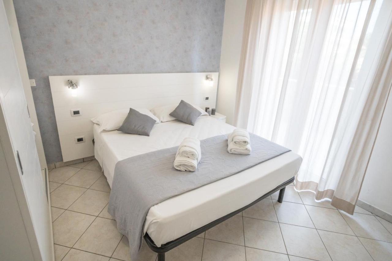 Rimini Bay Suites&Residence Exteriér fotografie