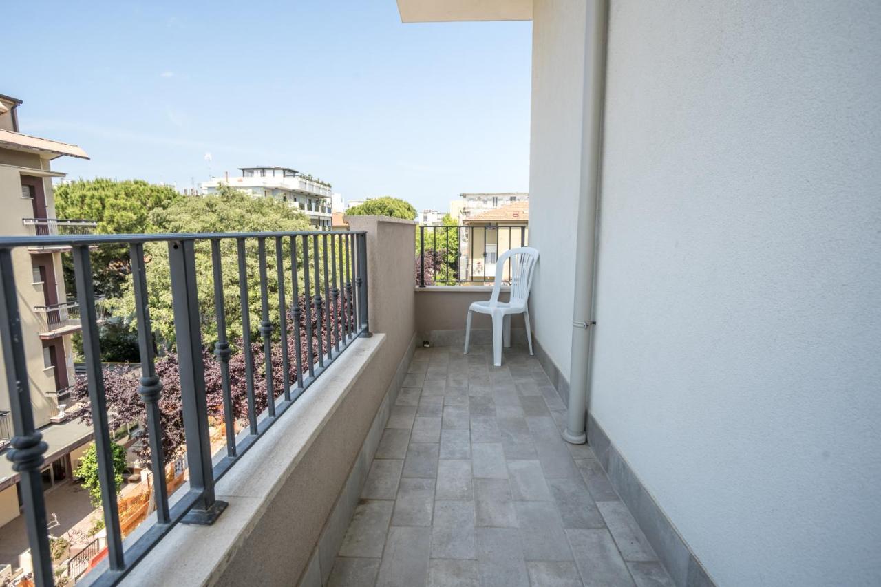 Rimini Bay Suites&Residence Exteriér fotografie